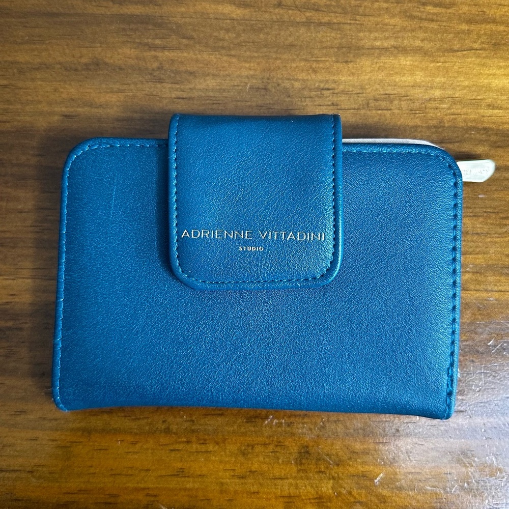 Adrienne Vitadinni Wallet